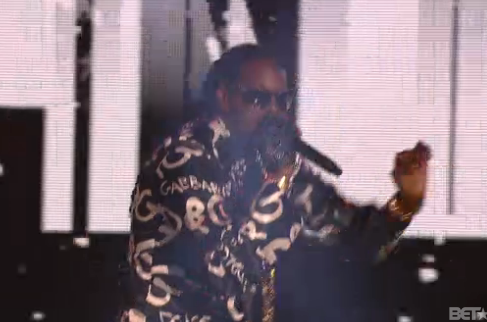 2 Chainz Performs At Soul Train Awards