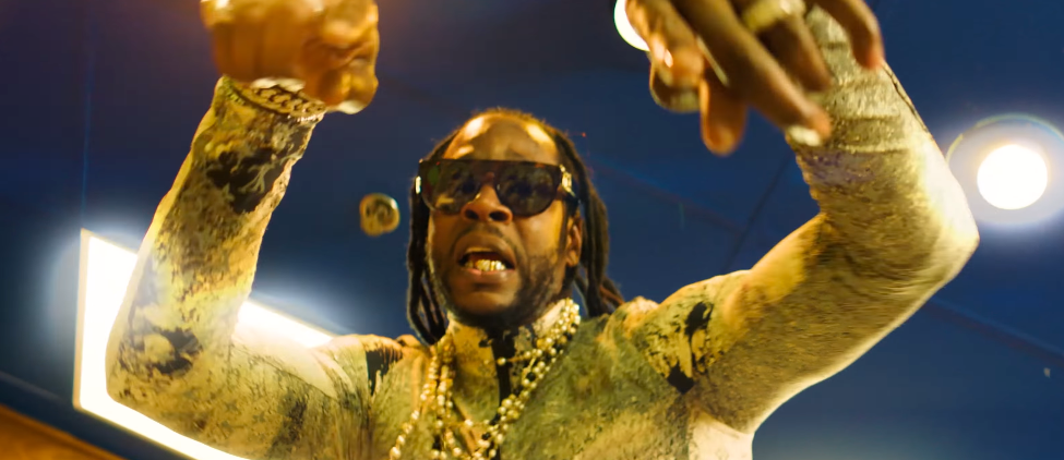 2 Chainz released the new visual "Hot Wings." "Hot Wings" is off "Hot Wings Are A Girl's Best Friend" project.